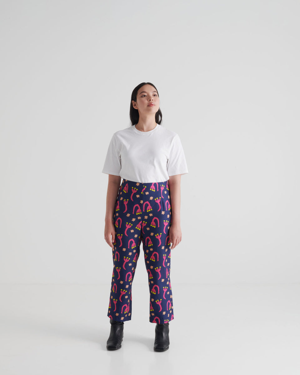 Samuji, Celia, Trousers, blue, pink, yellow, ankle length straight leg, print Taika, flowers, hidden zipper, no pockets smooth look on the hips, elastic waistband on the back, comfortable fit